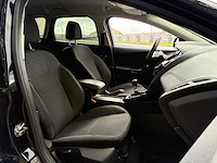 Ford - 2017 - focus wagon - 1.0 titanium - personenauto - afbeelding 33 van  53
