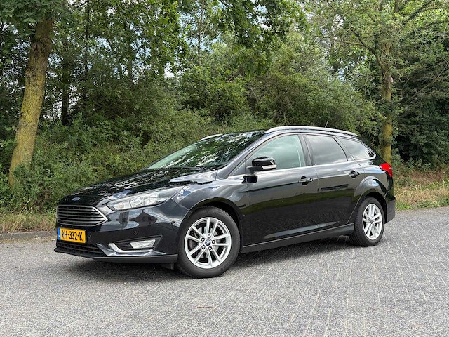 Ford - 2017 - focus wagon - 1.0 titanium - personenauto - afbeelding 1 van  53
