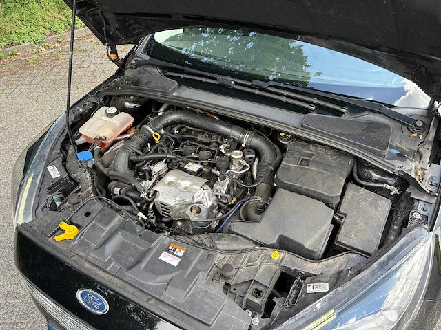 Ford - 2017 - focus wagon - 1.0 titanium - personenauto - afbeelding 35 van  53