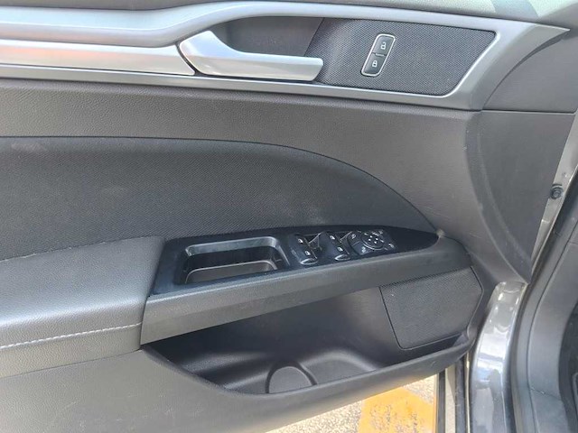 Ford - 2017 - mondeo wagon - 2.0 tdci titanium - nx-695-n - afbeelding 4 van  11