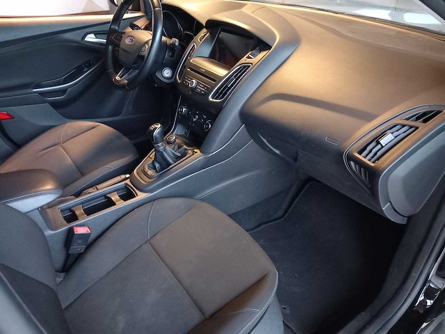 Ford - 2018 - focus wagon - 1.0 ecoboost - personenauto - afbeelding 2 van  13