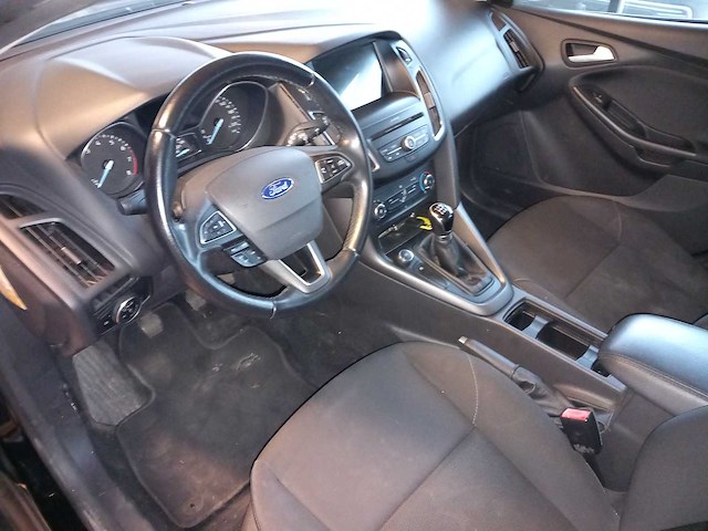 Ford - 2018 - focus wagon - 1.0 ecoboost - personenauto - afbeelding 8 van  13