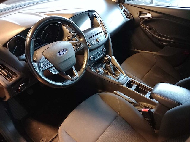 Ford - 2018 - focus wagon - 1.0 ecoboost - personenauto - afbeelding 9 van  13