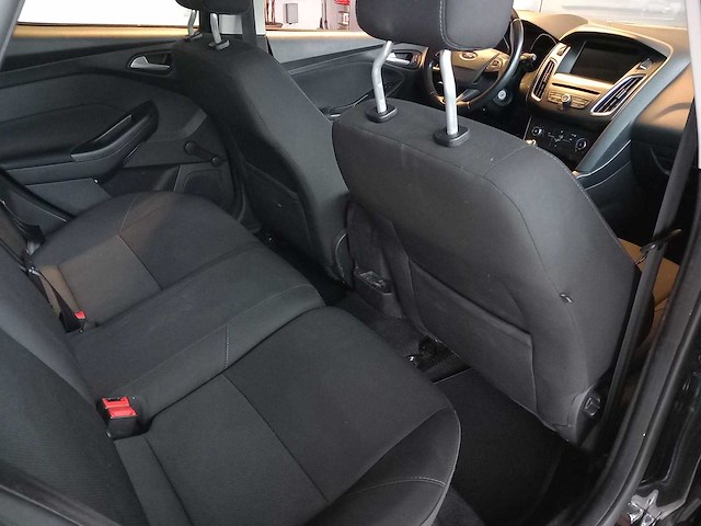 Ford - 2018 - focus wagon - 1.0 ecoboost - personenauto - afbeelding 13 van  13