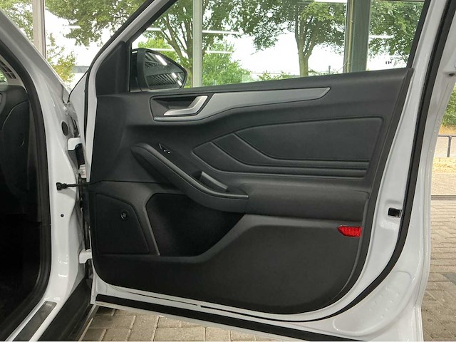 Ford - 2019 - focus wagon - 1.5 ecob. active bns - marge auto - afbeelding 9 van  29