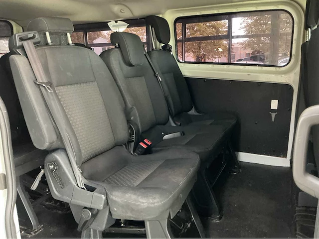 Ford - 2019 - transit custom - 320 2.0 tdci l2h1 tr - personenauto - afbeelding 15 van  25