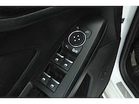 Ford - 2020 - focus - wagon 1.5 ecoblue vignale x business - personenauto - afbeelding 7 van  35