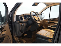 Ford - 2021 - transit custom - 320 2.0 tdci l2h1 limited dc - personenauto - afbeelding 2 van  15