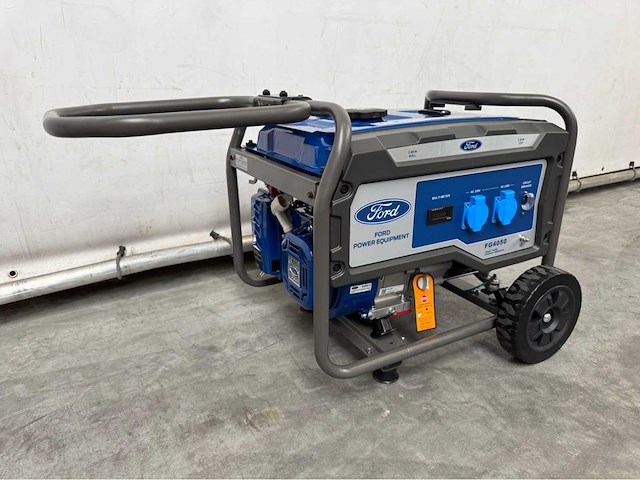 Ford - 2026 - fg4050 - stroomgenerator 2.8kw - afbeelding 3 van  4