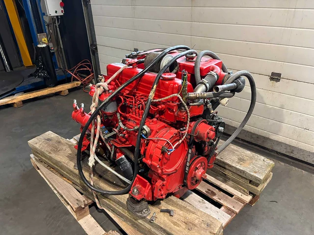 Ford - 2722e marine - scheepsmotor met keerkoppeling - prm 160vr3 - afbeelding 3 van  9