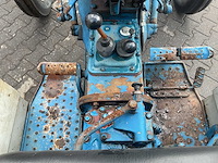 Ford - 3000 - tweewielaangedreven landbouwtractor - afbeelding 4 van  14