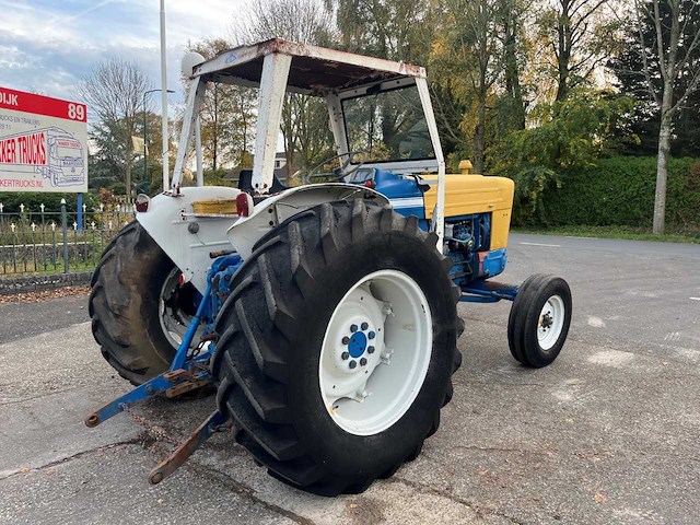 Ford - 5000 - oldtimer tractor - afbeelding 7 van  16