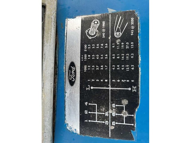 Ford - 5000 - oldtimer tractor - afbeelding 13 van  16