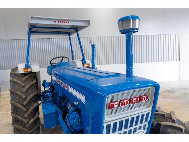 Ford - 5095 - 4-wheel drive tractor - afbeelding 9 van  20