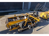 Ford - 6710 - 4-wheel drive tractor - afbeelding 13 van  23