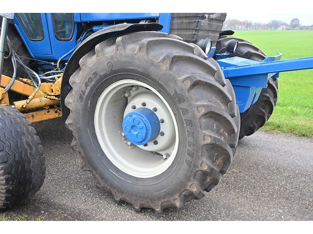 Ford - 8630 power shift - 40km p/u vierwielaangedreven landbouwtractor met hydraulische klepel-maaier opbouw bos type he 7500d met toebehoren - afbeelding 14 van  47