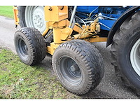 Ford - 8630 power shift - 40km p/u vierwielaangedreven landbouwtractor met hydraulische klepel-maaier opbouw bos type he 7500d met toebehoren - afbeelding 28 van  47