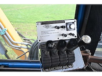 Ford - 8630 power shift - 40km p/u vierwielaangedreven landbouwtractor met hydraulische klepel-maaier opbouw bos type he 7500d met toebehoren - afbeelding 36 van  47