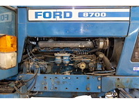 Ford - 8700 - 2-wheel drive tractor - afbeelding 14 van  14