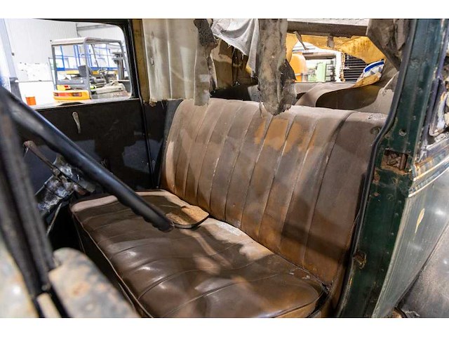 Ford - a coupé - classic cars >15 - afbeelding 9 van  25