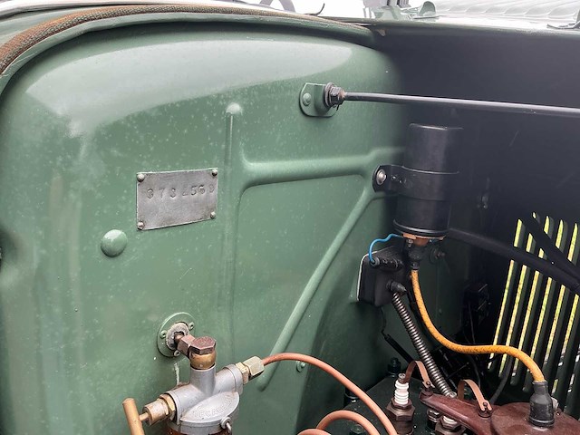 Ford - a tudor sedan oldtimer - afbeelding 18 van  58