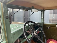 Ford - a tudor sedan oldtimer - afbeelding 33 van  43