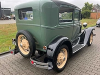 Ford - a tudor sedan oldtimer - afbeelding 30 van  43