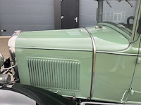 Ford - a tudor sedan oldtimer - afbeelding 24 van  52