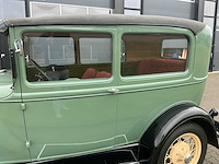 Ford - a tudor sedan oldtimer - afbeelding 26 van  52