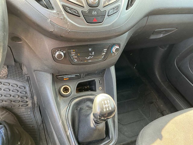 Ford - courier - transit - bedrijfswagen - afbeelding 3 van  15