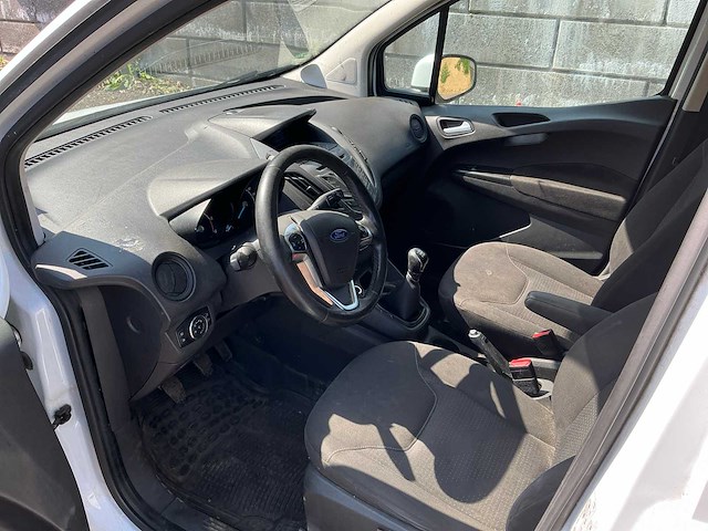 Ford - courier - transit - bedrijfswagen - afbeelding 14 van  15