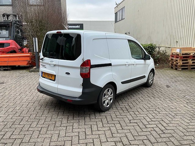 Ford - courier - transit - van - afbeelding 17 van  21