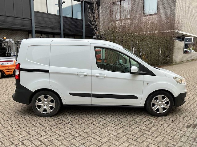 Ford - courier - transit - van - afbeelding 14 van  20