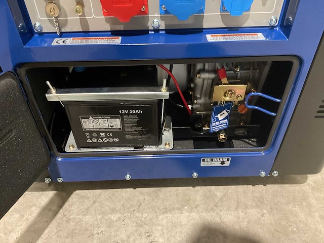 Ford - diesel - power generator - afbeelding 41 van  59