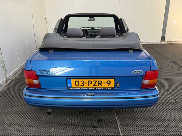 Ford - escort - cabrio - 1.6 xr3 inj. - personenauto - 1988 - afbeelding 17 van  18