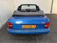Ford - escort - cabrio - 1.6 xr3 inj. - personenauto - 1988 - afbeelding 17 van  18