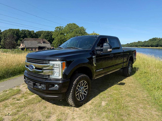 Ford - f-250 fx4 super duty lariat 6,7 powerstroke - 4x4 pick up crewcab truck - afbeelding 1 van  18