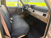 Ford - f150 - oldtimer - afbeelding 17 van  26