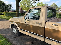 Ford - f150 - oldtimer - afbeelding 13 van  26