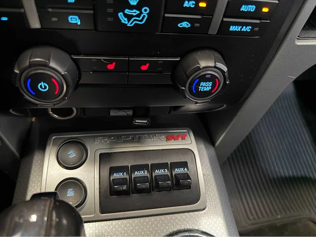 Ford - f150 raptor - svt - 6.2 v8 - bedrijfswagen - 2011 - afbeelding 8 van  40