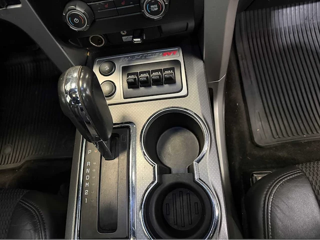 Ford - f150 raptor - svt - 6.2 v8 - bedrijfswagen - 2011 - afbeelding 16 van  40