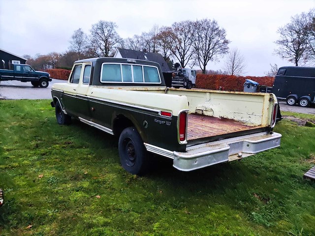 Ford - f250 - clubcab - pick up truck - afbeelding 13 van  18