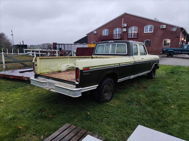Ford - f250 - clubcab - pick up truck - afbeelding 14 van  18