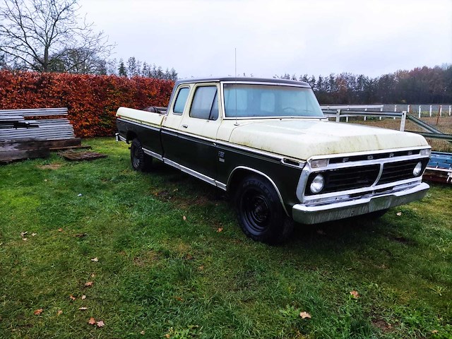 Ford - f250 - clubcab - pick up truck - afbeelding 16 van  18