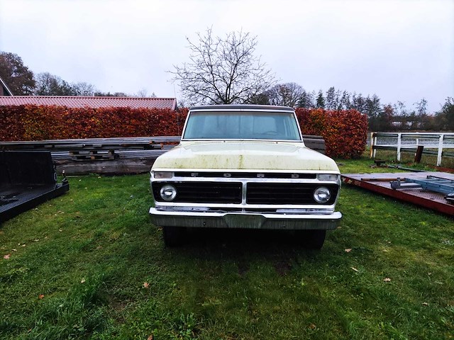 Ford - f250 - clubcab - pick up truck - afbeelding 17 van  18