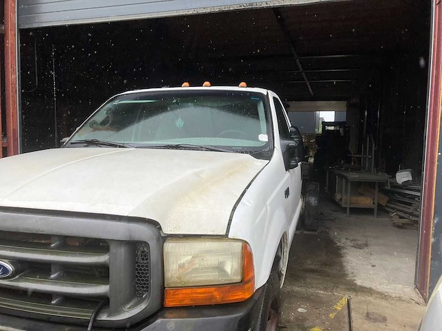 Ford - f450 - bedrijfswagen - afbeelding 12 van  17