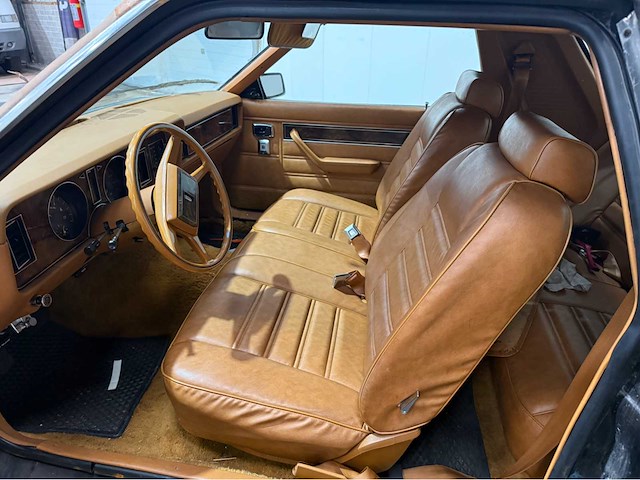 Ford - fairmont - futura - oldtimer - 1981 - afbeelding 8 van  32