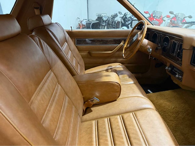 Ford - fairmont - futura - oldtimer - 1981 - afbeelding 13 van  32