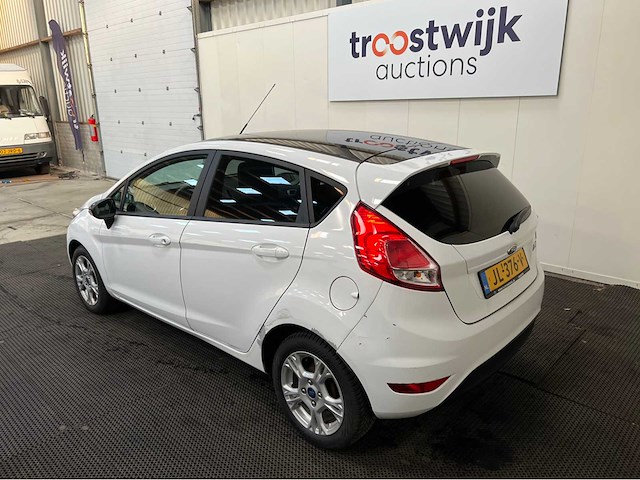 Ford - fiesta - 1.0 white edition - personenauto - 2016 - afbeelding 11 van  16