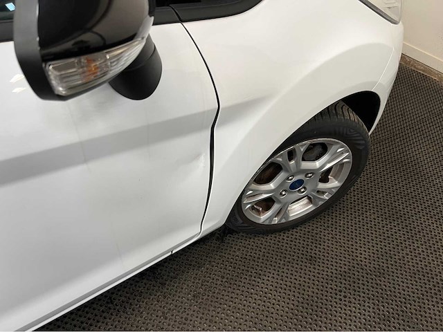 Ford - fiesta - 1.0 white edition - personenauto - 2016 - afbeelding 16 van  16